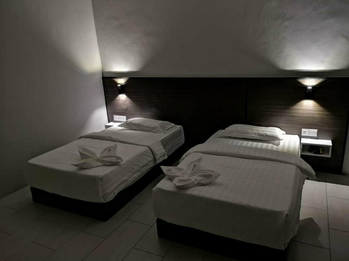 Luna Guesthouse 露娜旅馆 Semporna Zewnętrze zdjęcie