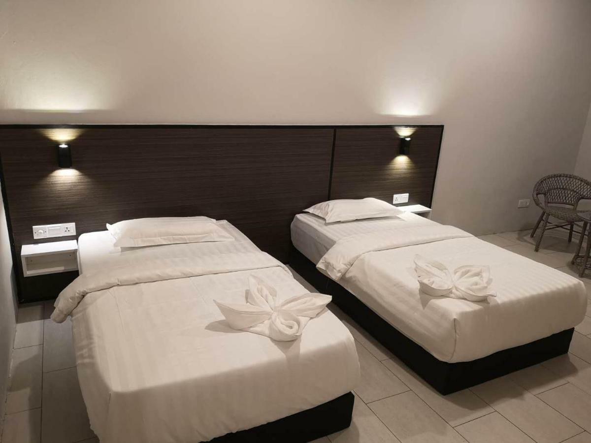 Luna Guesthouse 露娜旅馆 Semporna Zewnętrze zdjęcie